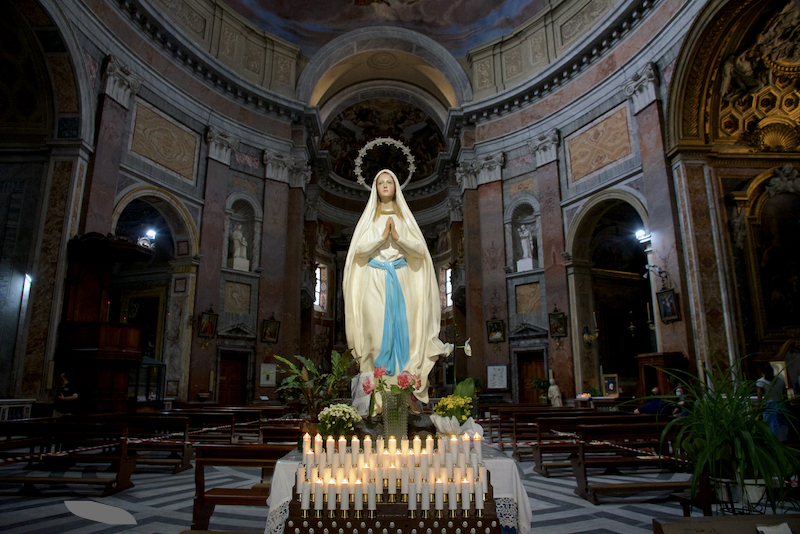 Mary_Chiesa_Via_
